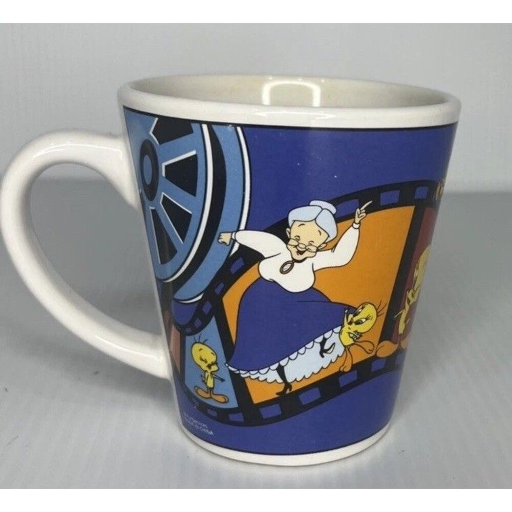 Vintage 1999 Warner Bros Looney Tunes Tweety Bird Grandma Film Strip Coffee Cup